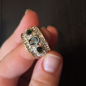 Rhinestones Ring